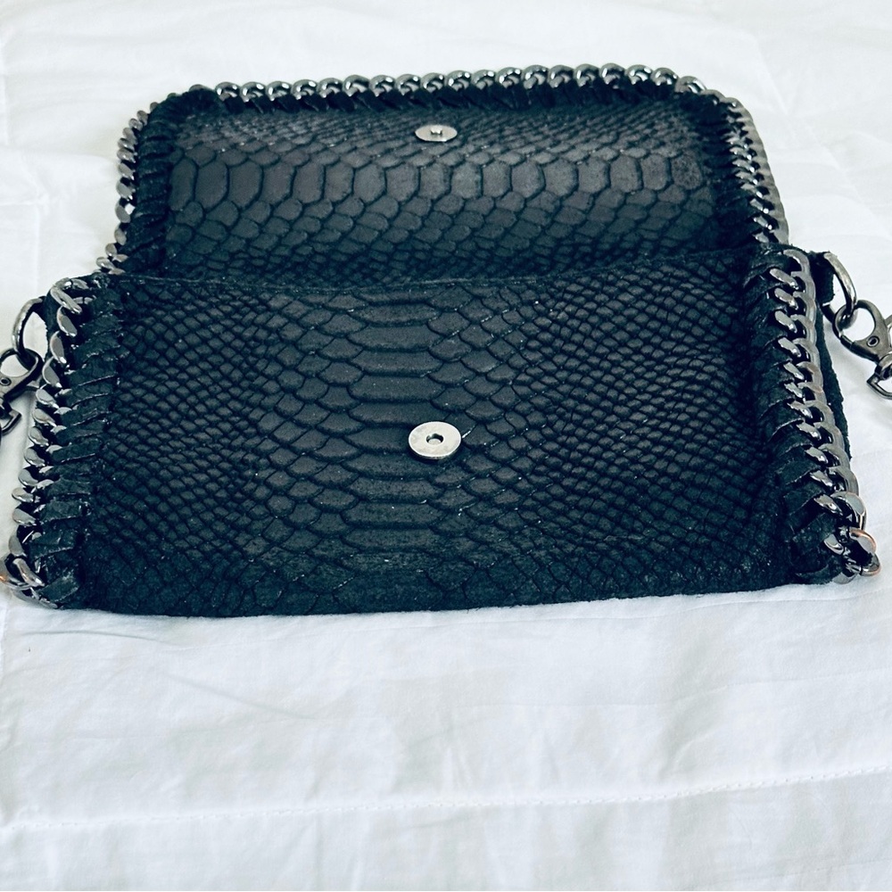 Black Chain Crossbody/Clutch Bag - Picture 7 of 15